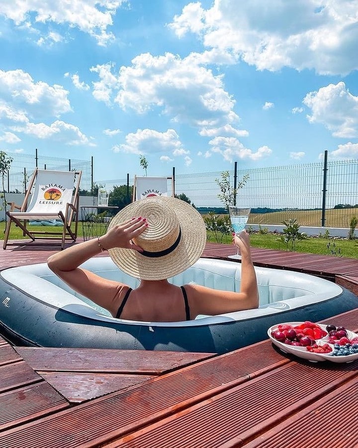 Do Inflatable Hot Tubs Naturally Lose Air 03