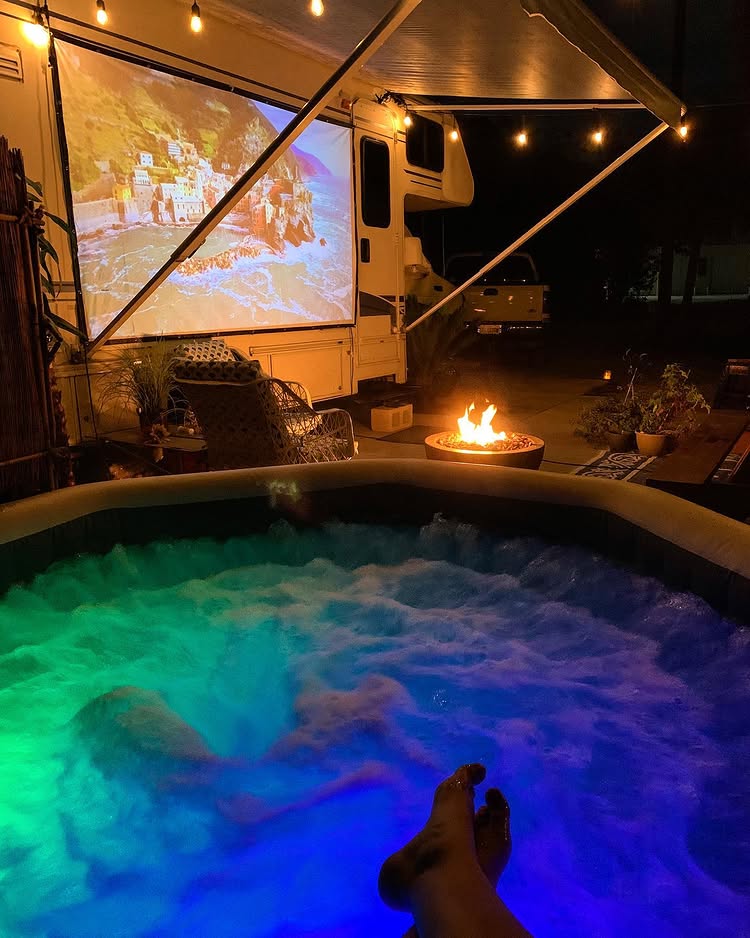 How Long Do Inflatable Hot Tubs Last 01
