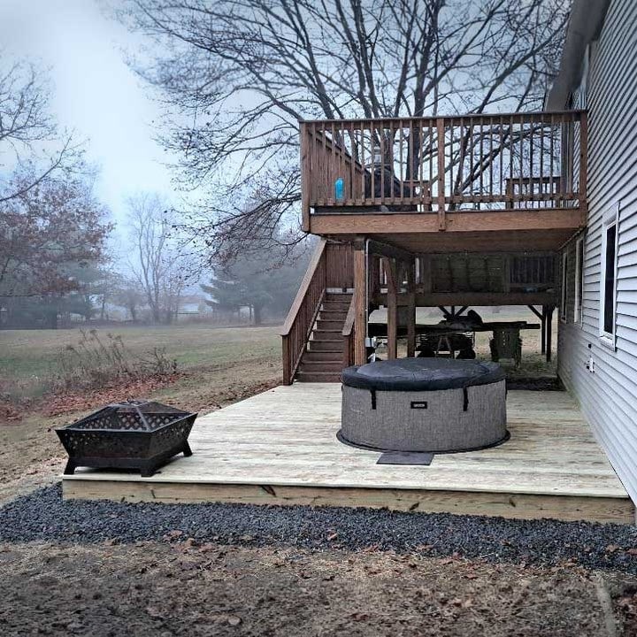 How much does it cost to run an inflatable hot tub a month 01