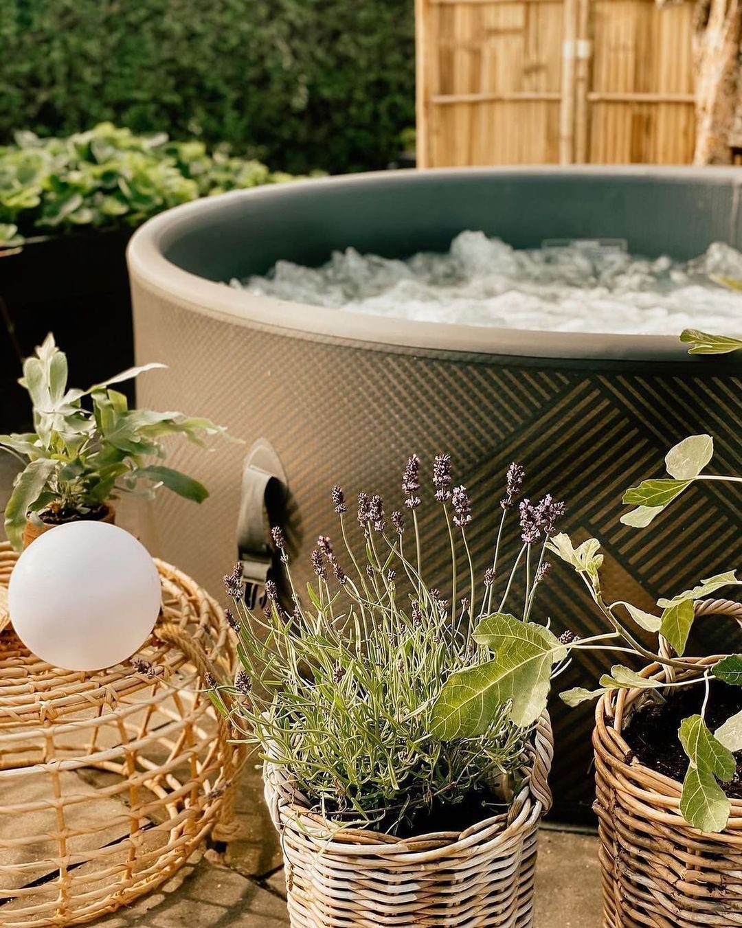 What Are the Advantages of Inflatable Hot Tubs 03