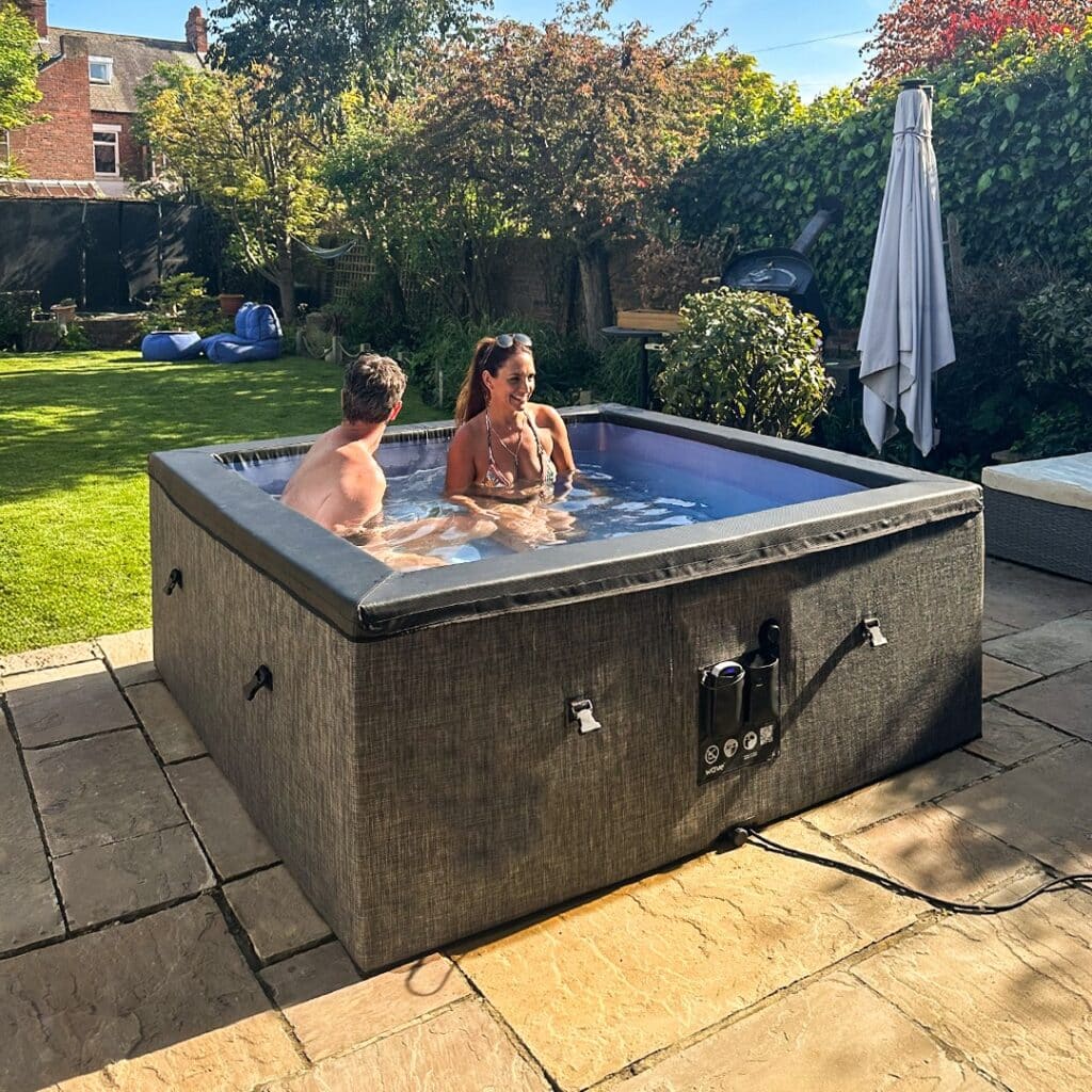 Which is Better A Round or Square Inflatable Hot Tub 01